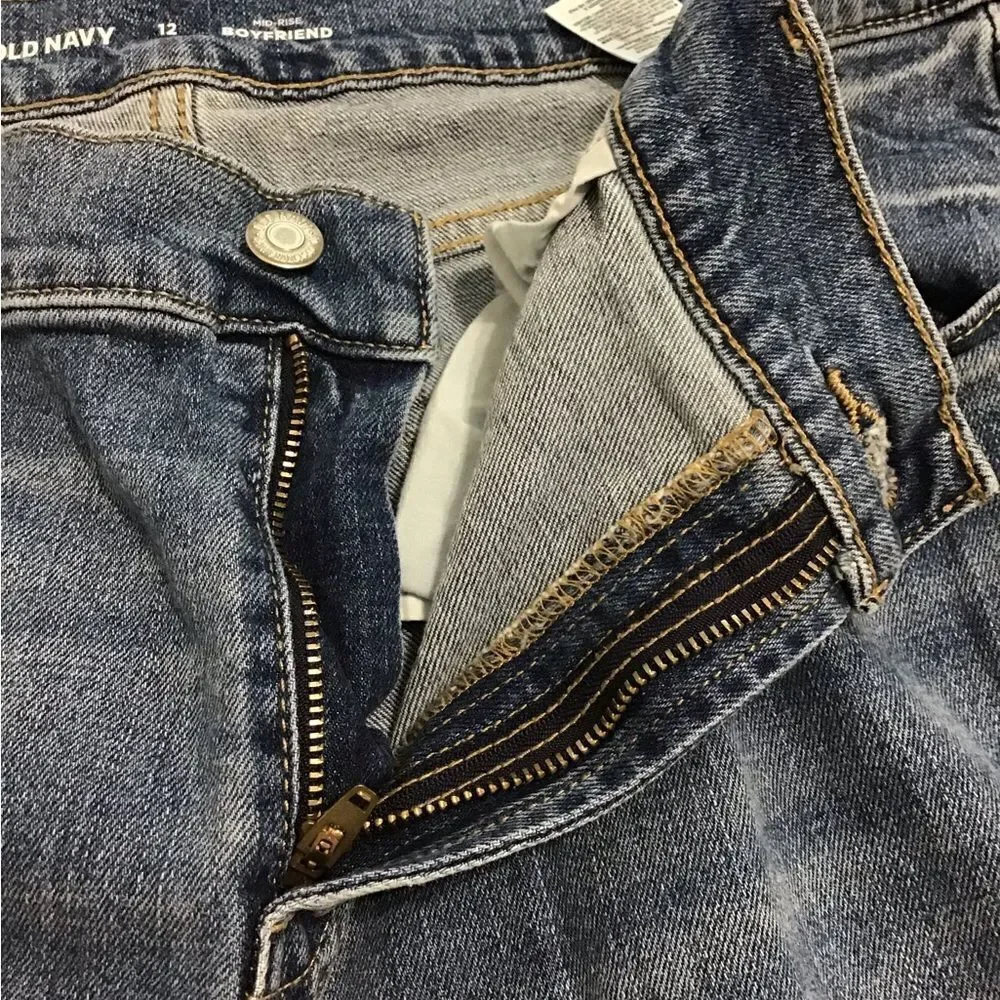 Old Navy Denim Mid Rise Boy Friend Jeans Size 12